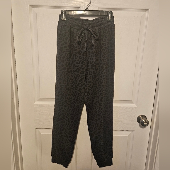 Leopard Print Drawstring Joggers - Picture 1 of 6